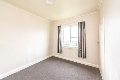 Photo of property in 184 Cornfoot Street, Castlecliff, Whanganui, 4501