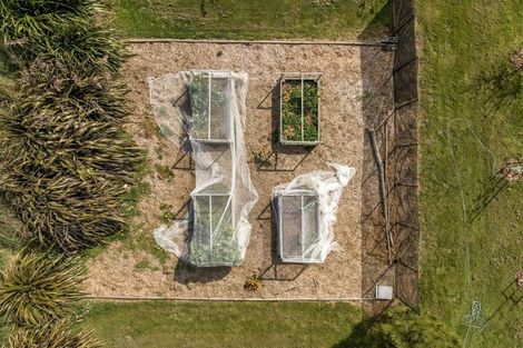 Photo of property in 304 Stokes Road, Balcairn, Amberley, 7481