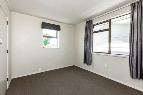 Photo of property in 8 Merton Crescent, Pirimai, Napier, 4112