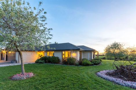 Photo of property in 797 Loburn Whiterock Road, Loburn, Rangiora, 7472