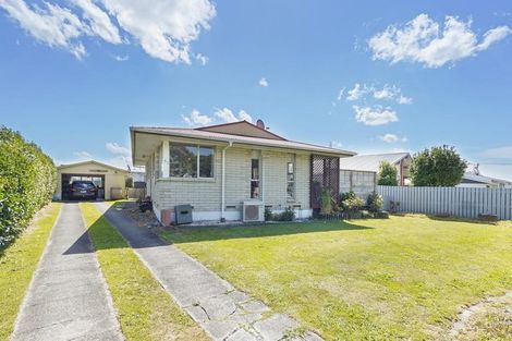 Photo of property in 51 Rhonda Avenue, Deanwell, Hamilton, 3206