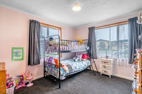 Photo of property in 17 Regent Street, Newfield, Invercargill, 9812