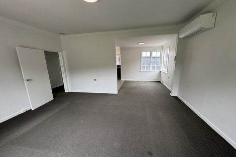 Photo of property in 8 Trevethick Grove, Woburn, Lower Hutt, 5010