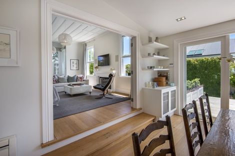 Photo of property in 126 Calliope Road, Stanley Point, Auckland, 0624