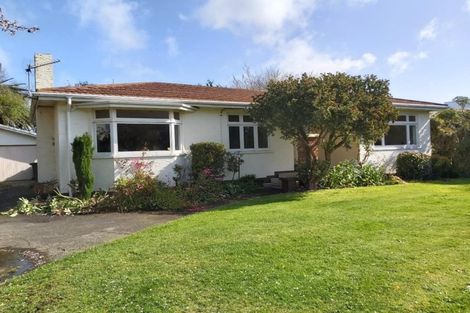 Photo of property in 339 High Street, Hawera, 4610