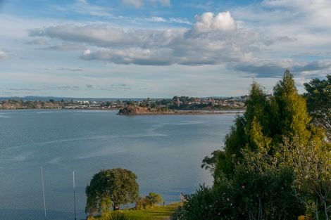 Photo of property in 19 Roderick Street, Otumoetai, Tauranga, 3110