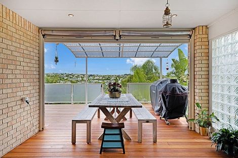 Photo of property in 5 Wairere Road, Torbay, Auckland, 0630