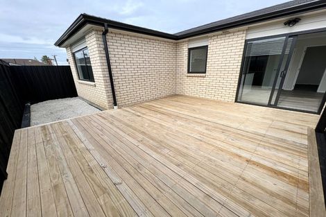 Photo of property in 2/26 Pah Road, Papatoetoe, Auckland, 2025