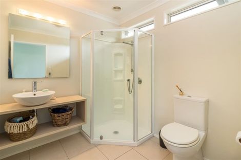 Photo of property in 90a Bryndwr Road, Bryndwr, Christchurch, 8052