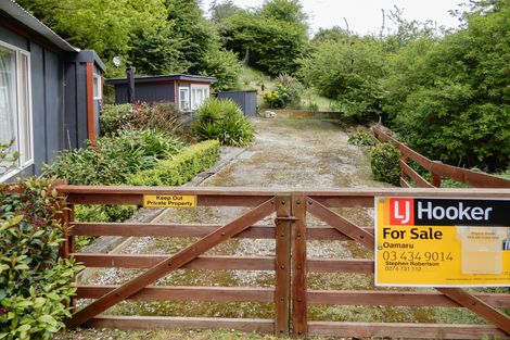 Photo of property in 10 Bute Street, Moeraki, 9482