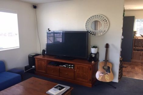 Photo of property in 12 Alpha Avenue, Coastlands, Whakatane, 3120