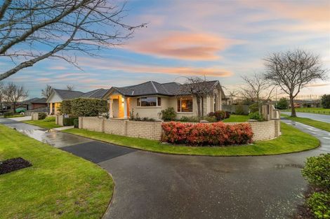Photo of property in 85 Coolspring Way, Redwood, Christchurch, 8051