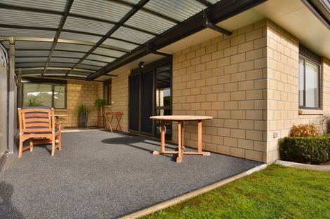 Photo of property in 4 Patatee Terrace, Baverstock, Hamilton, 3200