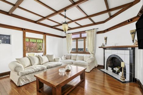Photo of property in 72 Thornton Road, Cambridge, 3434