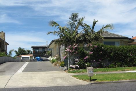 Photo of property in 46 Torkar Road, Clarks Beach, 2122