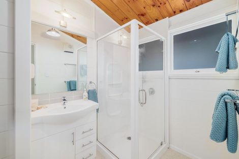 Photo of property in 2 Wakatu Avenue, Moncks Bay, Christchurch, 8081