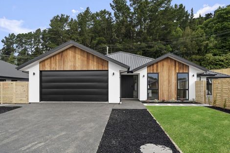 Photo of property in 8 Dray Place, Halswell, Christchurch, 8025