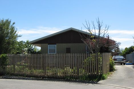 Photo of property in 45 Bellingham Place Avonhead Christchurch City