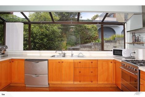 Photo of property in 24 Holt Avenue, Torbay, Auckland, 0630