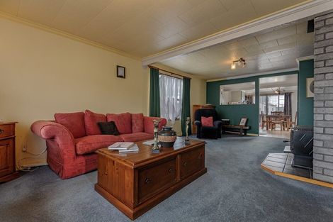 Photo of property in 3 Linklater Avenue, Foxton Beach, Foxton, 4815