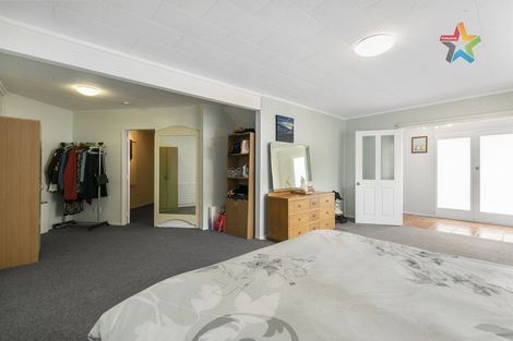 Photo of property in 33 Mission Street, Waterloo, Lower Hutt, 5011