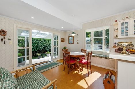 Photo of property in 9 Minchin Crescent, St Andrews, Hamilton, 3200
