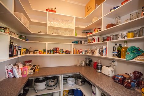 Photo of property in 308 Hewitts Road, Linton, Palmerston North, 4472