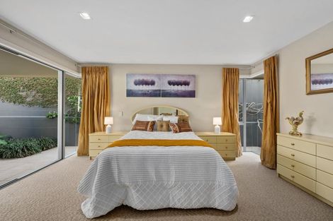 Photo of property in 52 Seacliffe Avenue, Belmont, Auckland, 0622