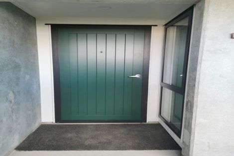 Photo of property in 206/9 East Street, Papakura, 2110