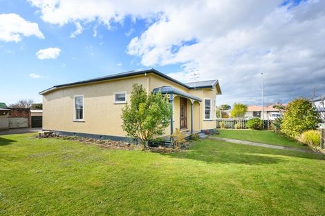 Photo of property in 17 Douglas Street, West End, Palmerston North, 4412