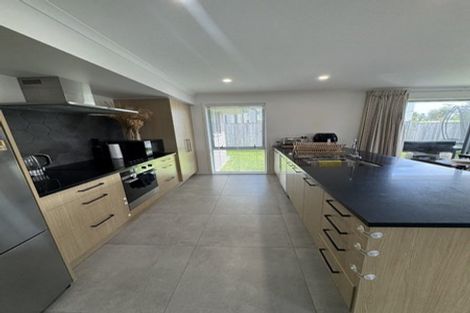 Photo of property in 29 Nellie Drive, Kumeu, 0810