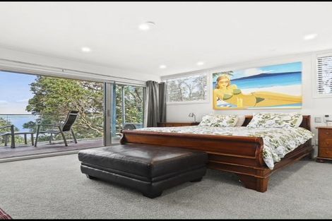 Photo of property in 80b Queen Street, Northcote Point, Auckland, 0627
