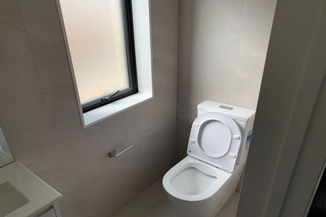 Photo of property in 9c Jillteresa Crescent, Half Moon Bay, Auckland, 2012