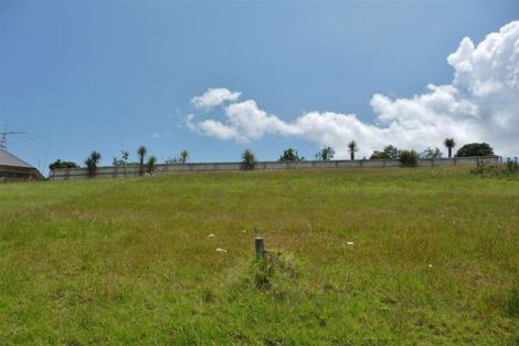 Photo of property in 14 Freyja Crescent, Coopers Beach, 0420