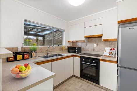 Photo of property in 16 Cockle Place, Stillwater, Silverdale, 0993