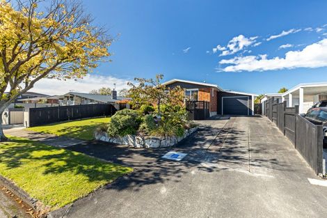 Photo of property in 16 Lockhart Avenue, Milson, Palmerston North, 4414