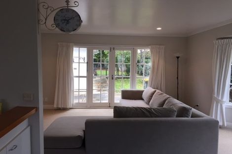 Photo of property in 239a Bleakhouse Road, Mellons Bay, Auckland, 2014