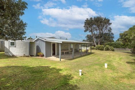 Photo of property in 5 Bayly Street, Baylys Beach, Dargaville, 0377
