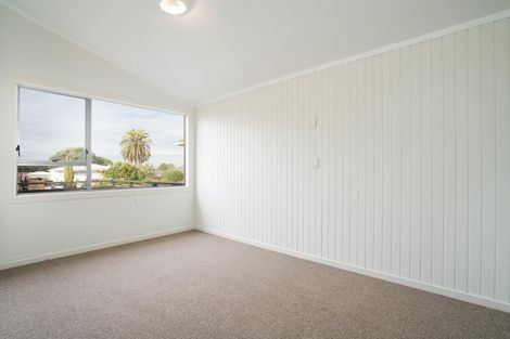 Photo of property in 14 Gambare Place, Wattle Downs, Auckland, 2103