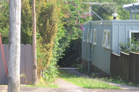 Photo of property in 34 Queen Mary Avenue, New Lynn, Auckland, 0600
