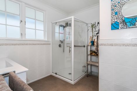 Photo of property in 19 Roderick Street, Otumoetai, Tauranga, 3110