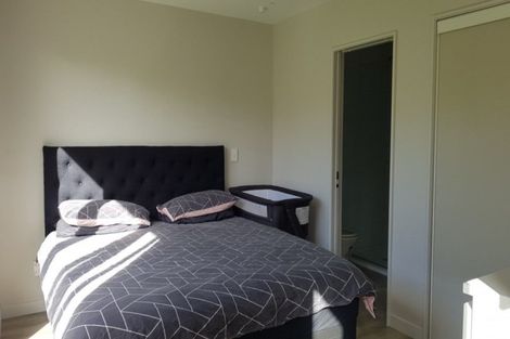 Photo of property in 14 Patiti Parade, Mangere Bridge, Auckland, 2022