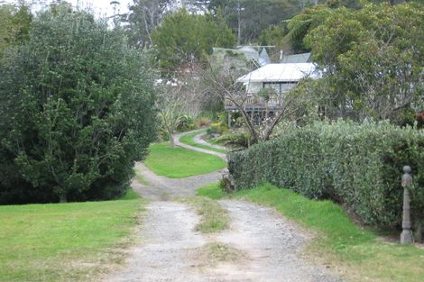 Photo of property in 27 Grange Road, Hahei, Whitianga, 3591