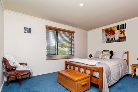 Photo of property in 2 Coastview Lane, Mangawhai, 0975