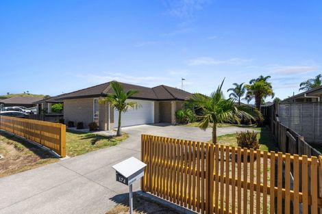 Photo of property in 174 Doncaster Drive, Papamoa Beach, Papamoa, 3118