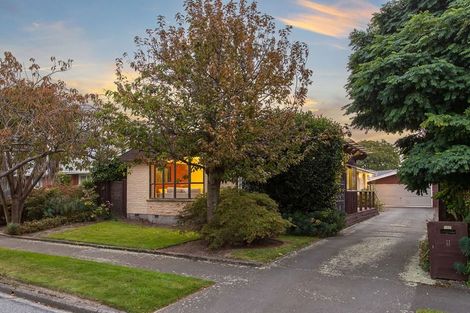 Photo of property in 11 Dunster Street, Burnside, Christchurch, 8053