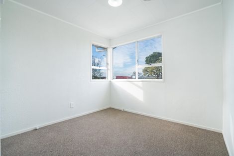 Photo of property in 14 Gambare Place, Wattle Downs, Auckland, 2103
