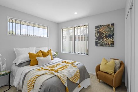 Photo of property in 10 Puhara Avenue, Parklands, Christchurch, 8083