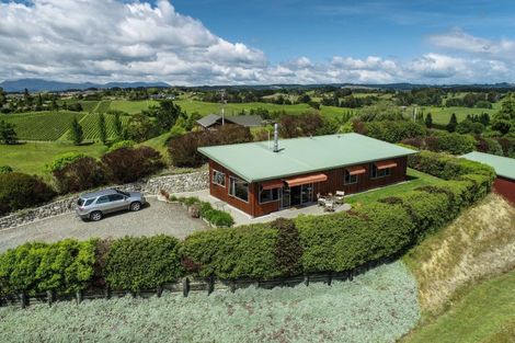 Photo of property in 337 Old Coach Road, Upper Moutere, 7173