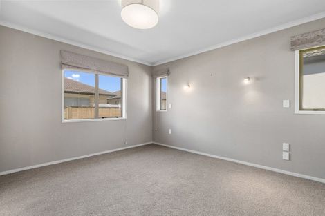 Photo of property in 31 Havenbrook Way, Pyes Pa, Tauranga, 3112
